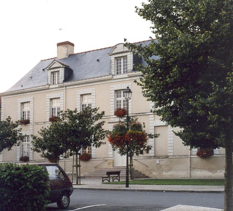 Rencontre avec M. Jousset Maire de Feneu