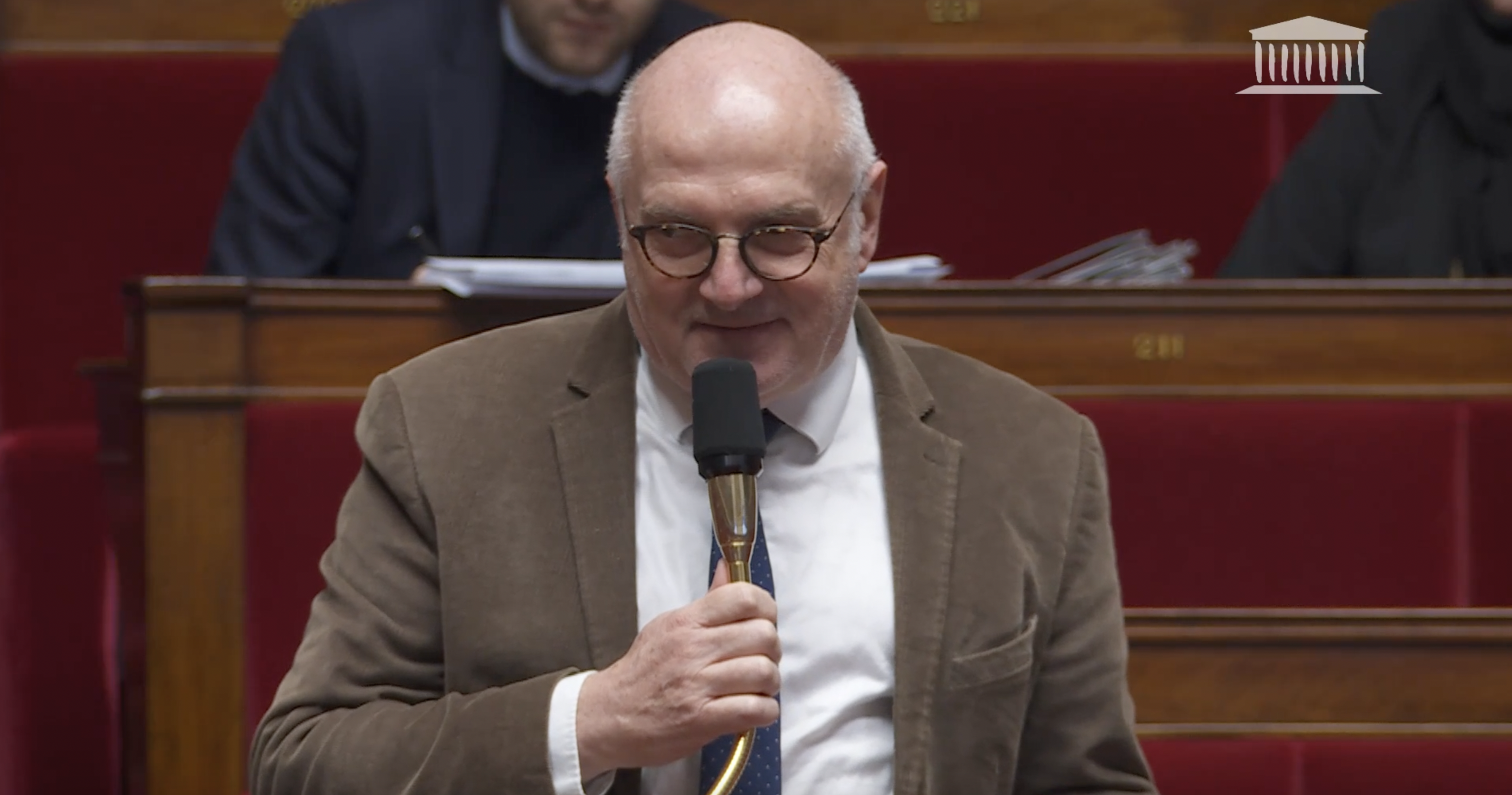 “Mme Le Pen vous n’êtes pas sur le terrain”