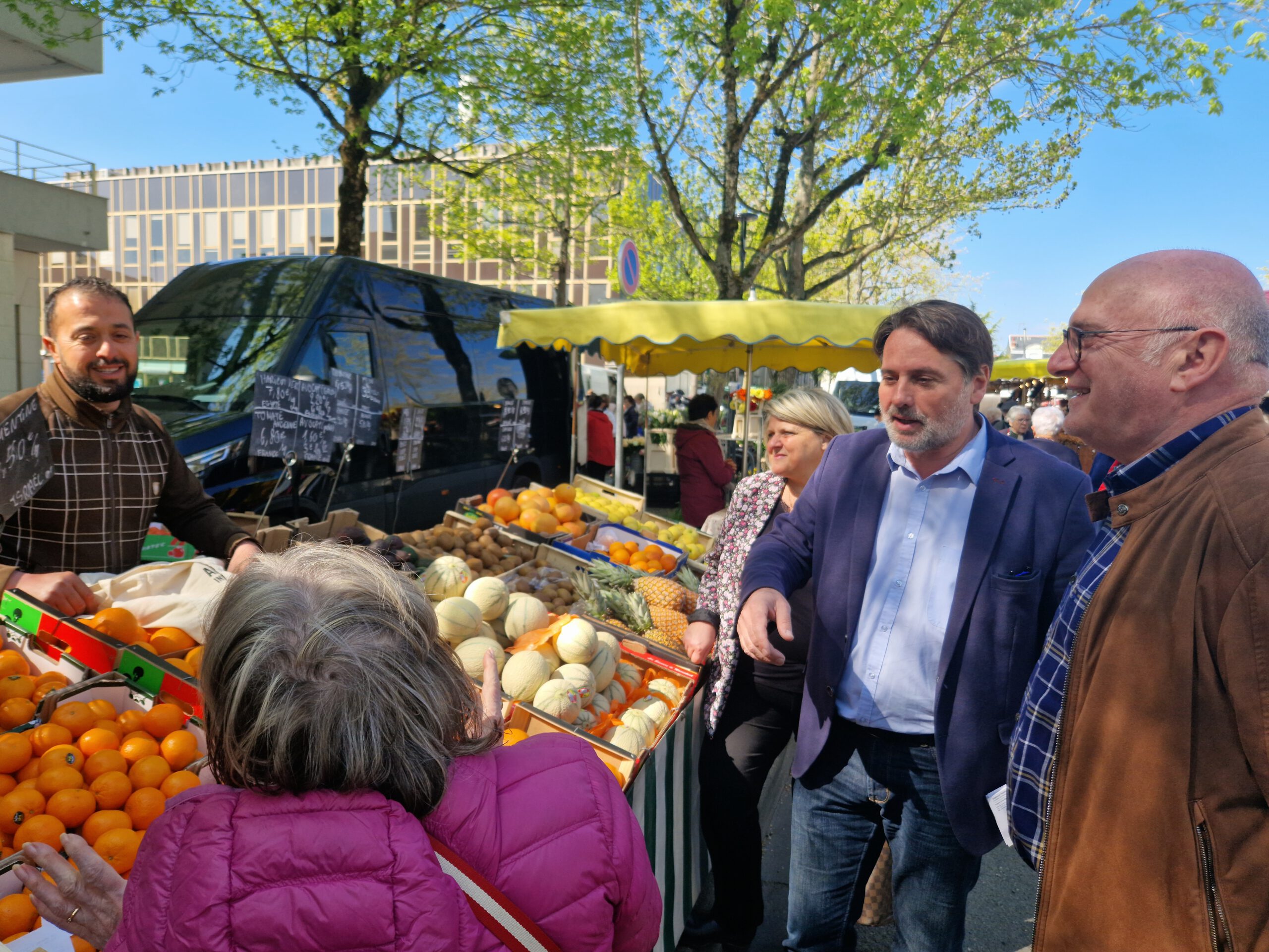Rencontre avec les commerçants et habitués du marché La Fayette, Angers