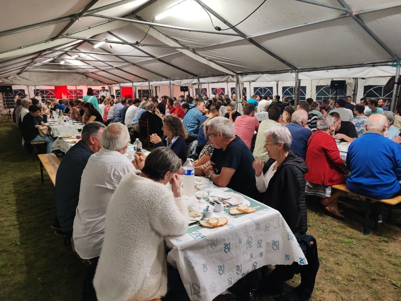 Méchoui du comité des fêtes de Miré