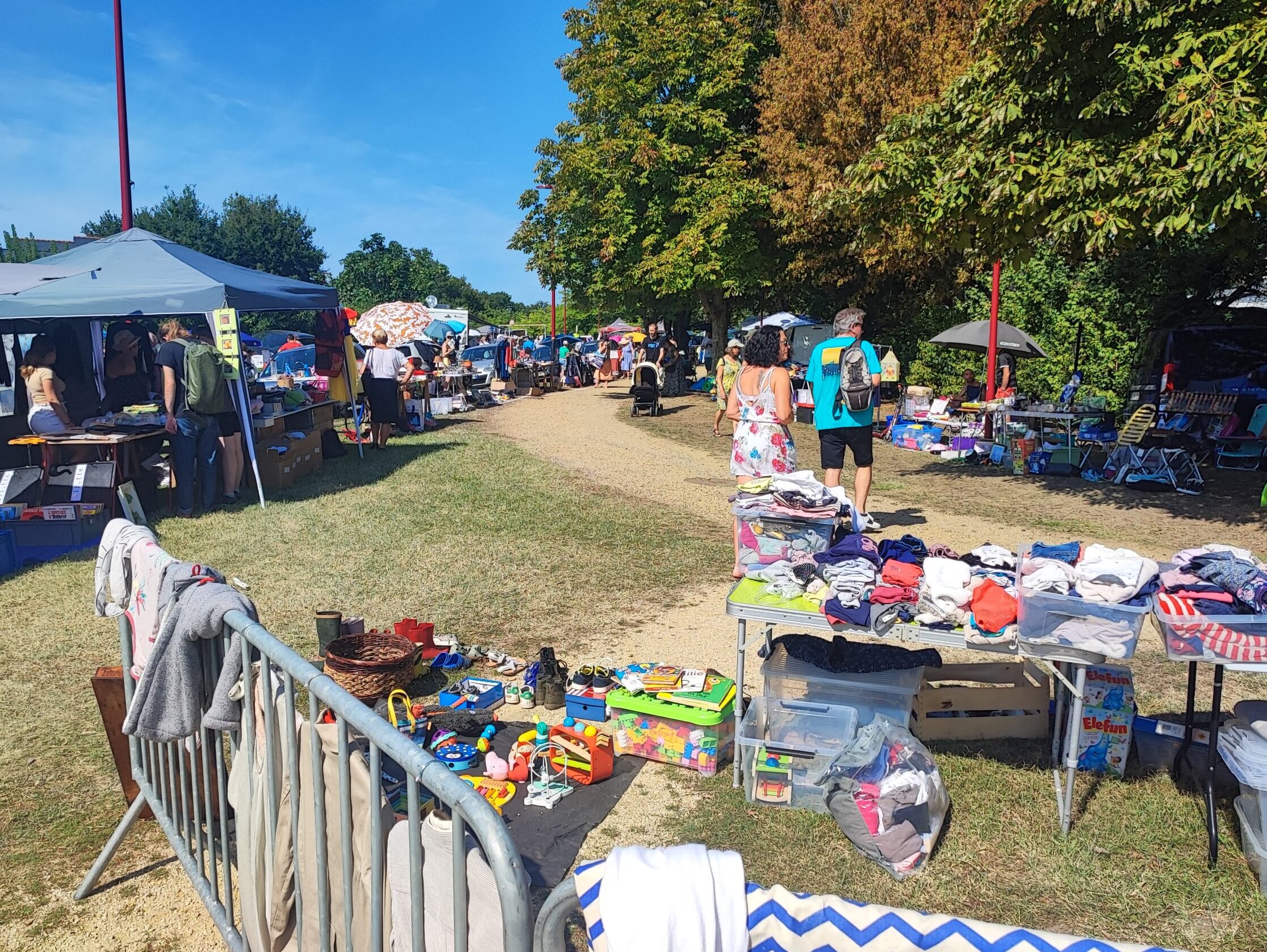 Vide grenier de Pellouailles-les-Vignes, Verrières-en-Anjou