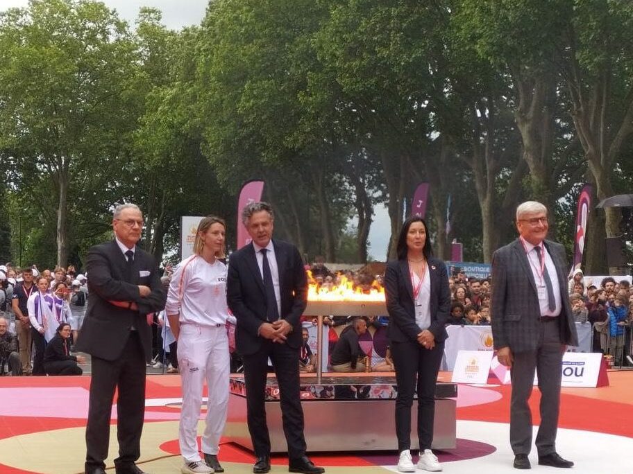 Passage de la flamme olympique à Angers