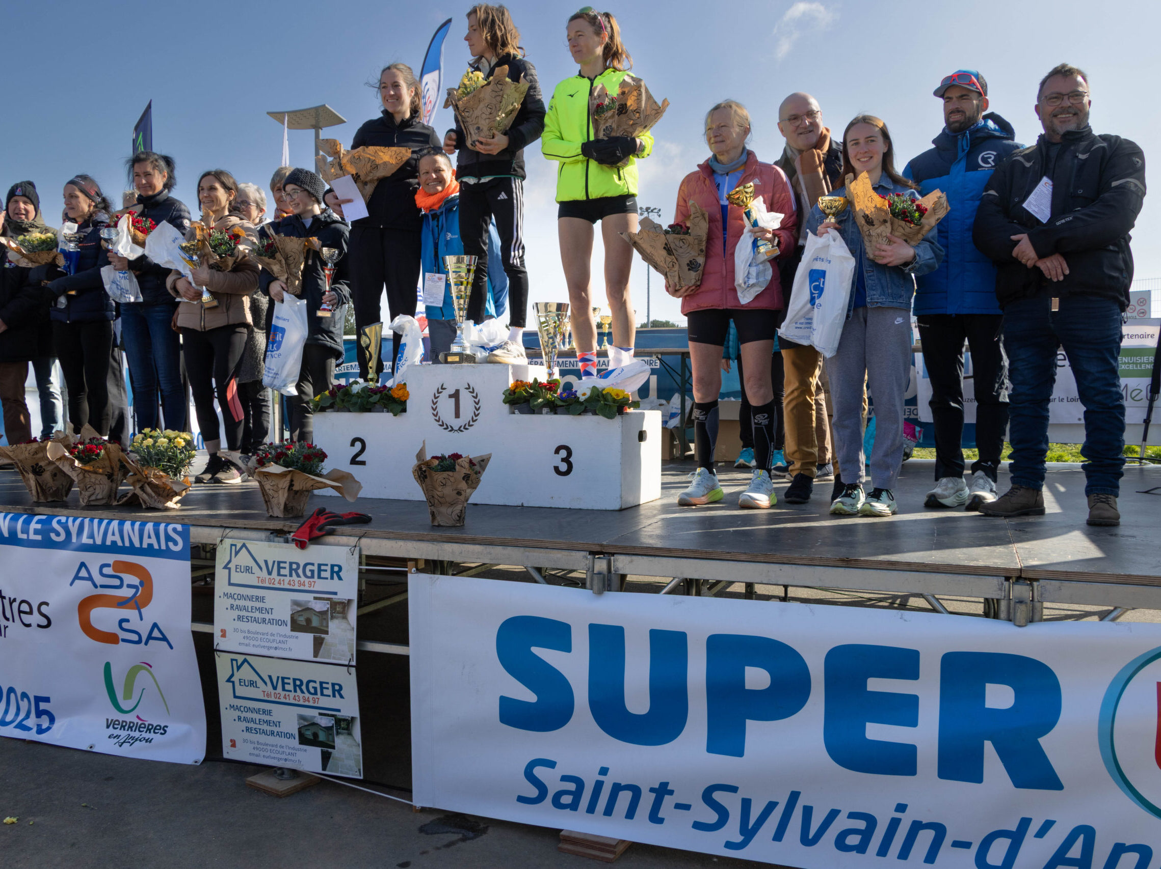 Remise de médailles semi-marathon « Le Sylvanais » de Verrières-en-Anjou