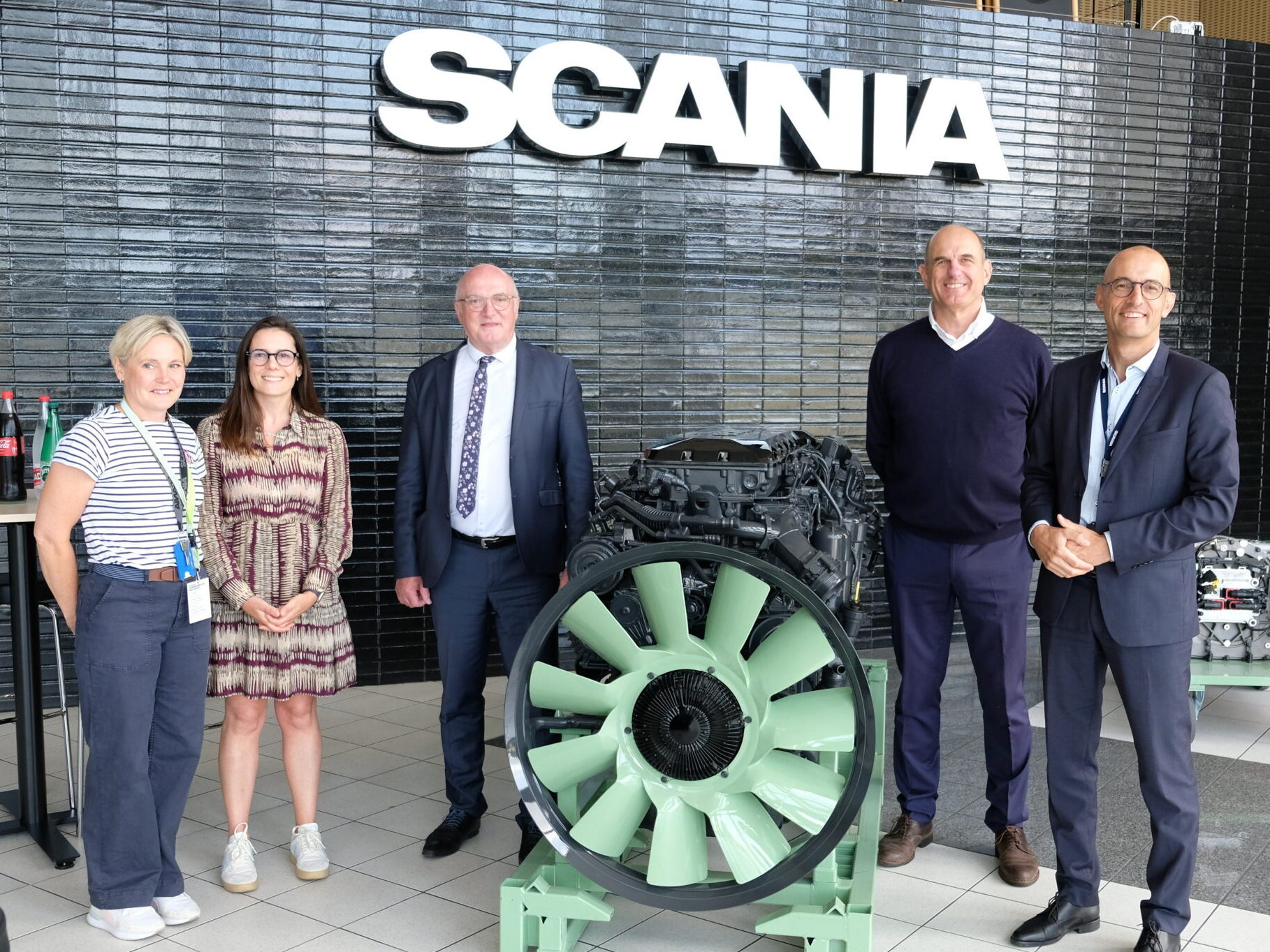 Visite de l’usine Scania à Angers : un savoir faire remarquable et un engagement fort