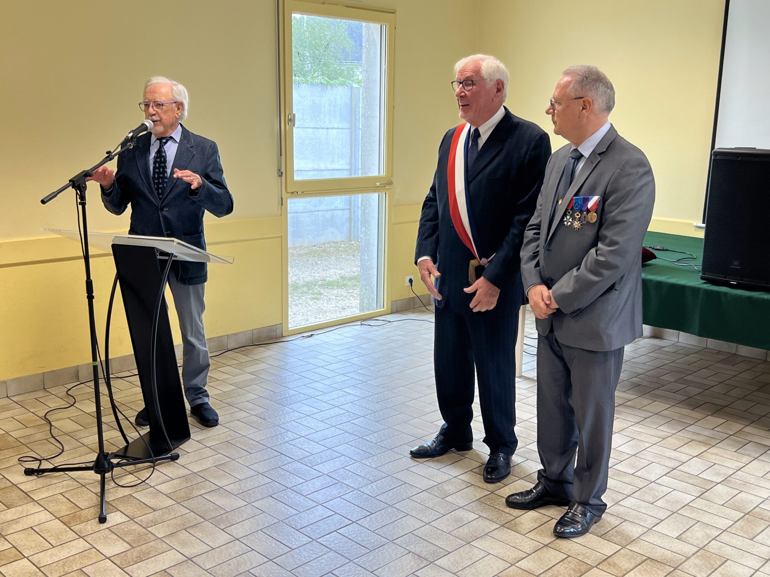 Remise de la Légion d’honneur, Jean-Paul BOMPAS